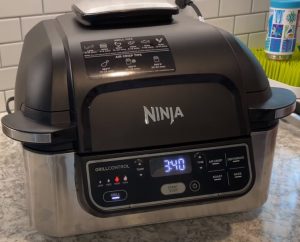 Ninja AG301 Foodi - Best Air Fryer And Grill Combo